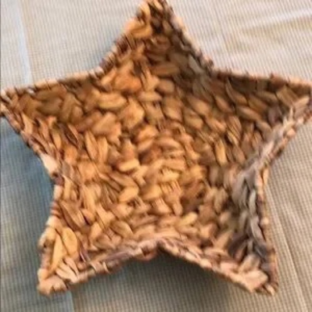 Woven Star Shaped Decorative Basket - Natural Tan
